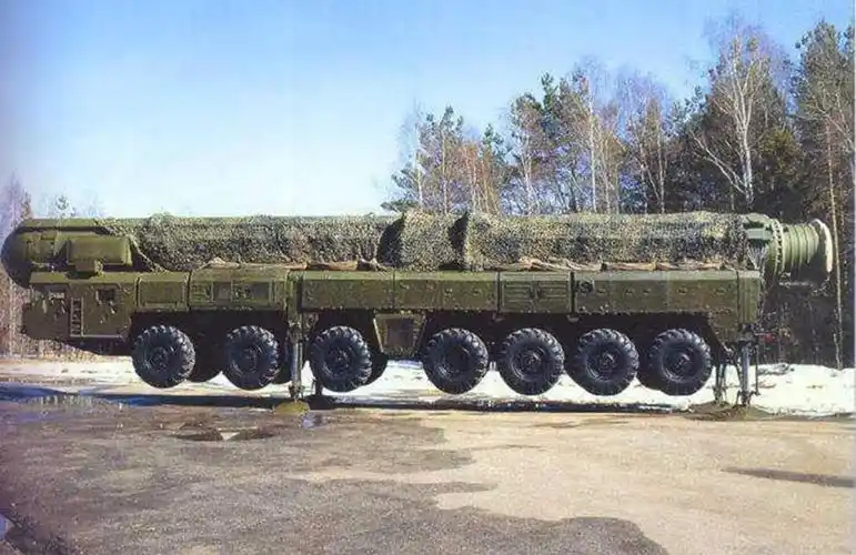 揭秘俄罗斯白杨m洲际弹道导弹4