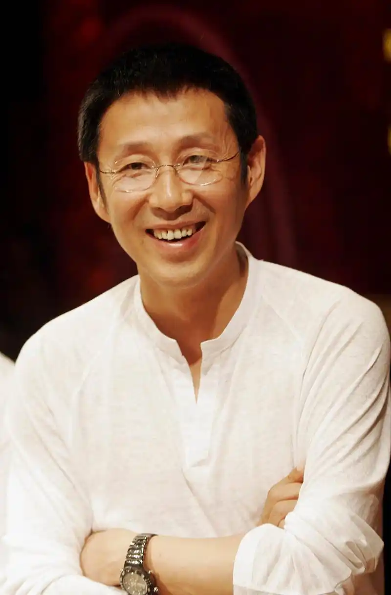 陈道明,是我见过的,长得最好看的学究气质最浓厚的男演员,他演达官