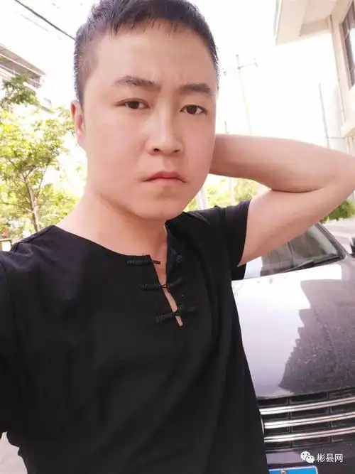 "彬县网封面人物"第308期:侯小仙  女>,李博 男>