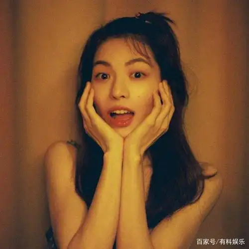 钟楚曦最新生活照曝光,你还记得那个萧穗子吗