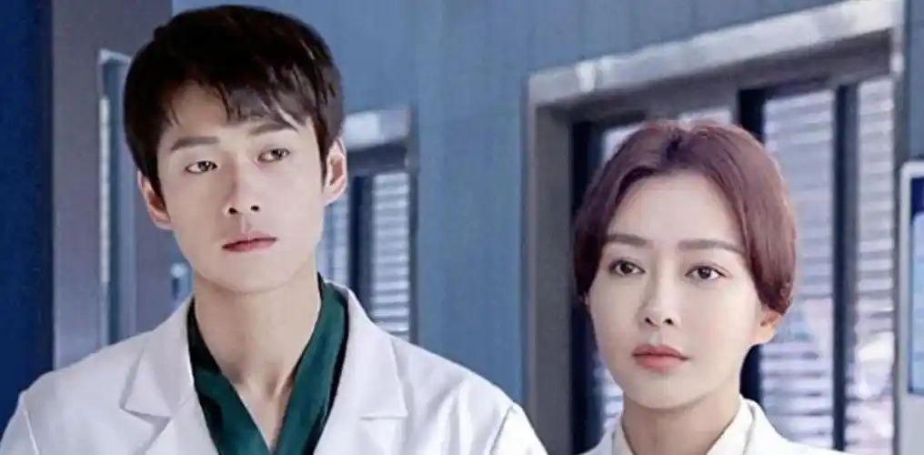 魏大勋秦岚44岁秦岚官宣恋情