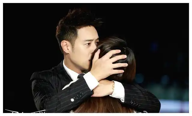 潘玮柏新剧《不得不爱》撩徐璐 ,让你知道什么叫做身心具虐