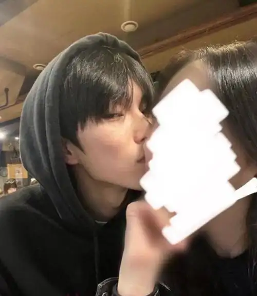 成员被曝逼女友堕胎,至今仍坚持不退团|韩国|洪胜|exo|社交平台_网易