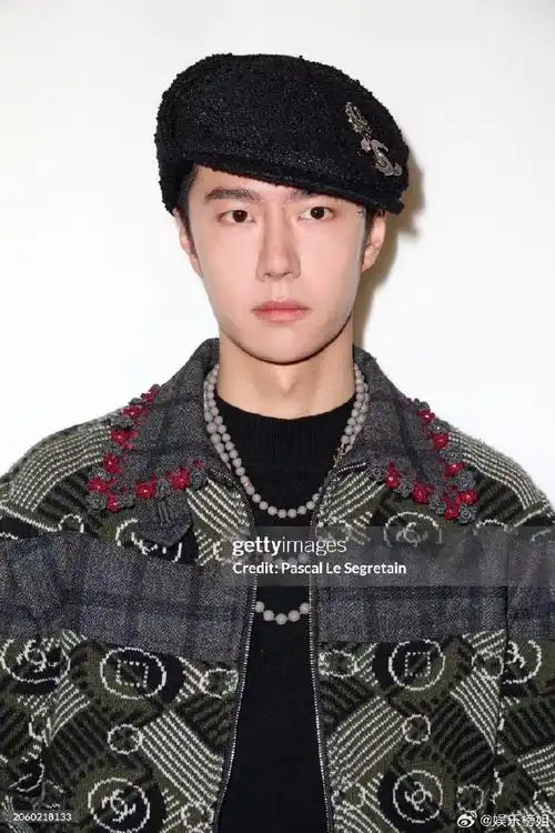 王一博看秀松弛感