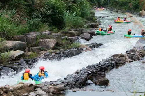 梦幻4d,落差158米,圣井山漂流要你嗨翻全程