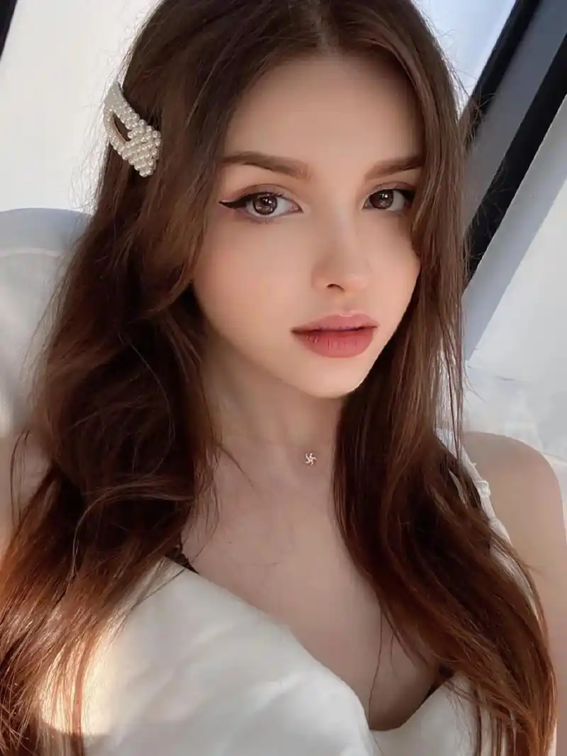 乌兹别克斯坦人间精灵karimova elina