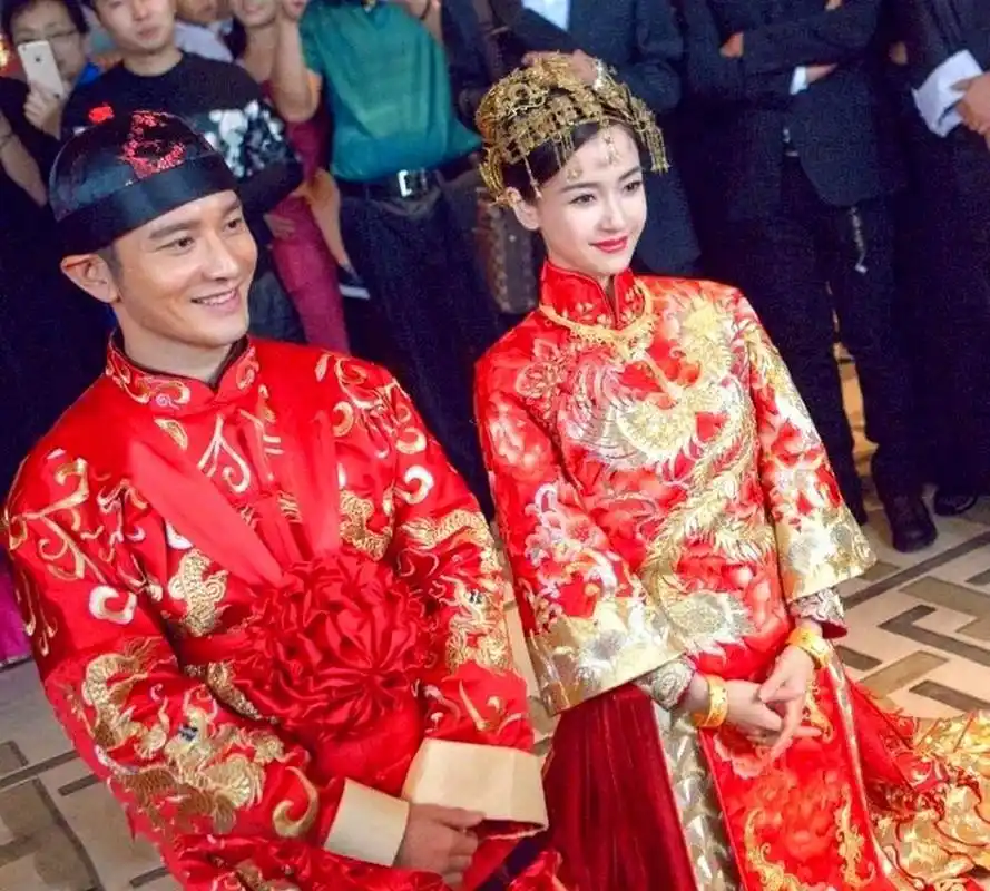 如果你要在一组明星中式婚服中选择,哪一套最符合你心目中的中式婚礼