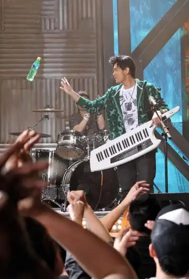 周杰伦科比雪碧广告现场写真大片14