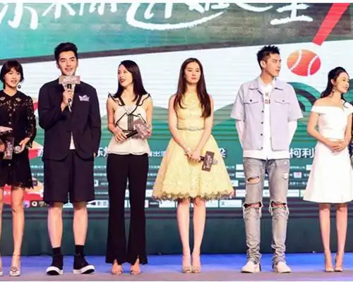 金世佳身高对比吴亦凡 揭秘男明星身高秘密