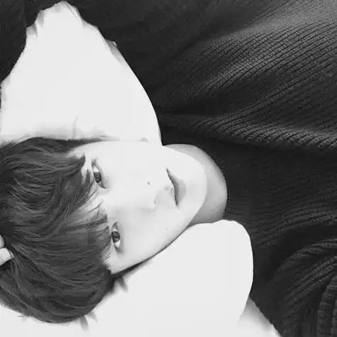 黑白男头像帅气 男生头像图片大全 -【爱个性】