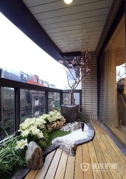 小景观阳台设计效果图