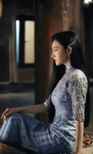 司藤中景甜28套旗袍造型,霸气女王万种时尚,实力演绎人间富贵花