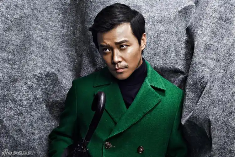 陈思诚秋装大片