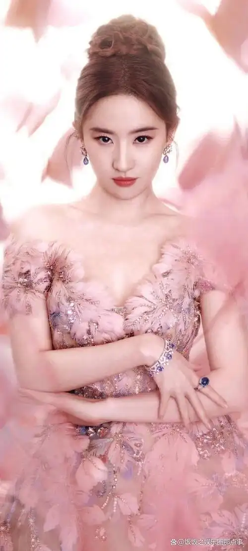 刘亦菲写真壁纸集