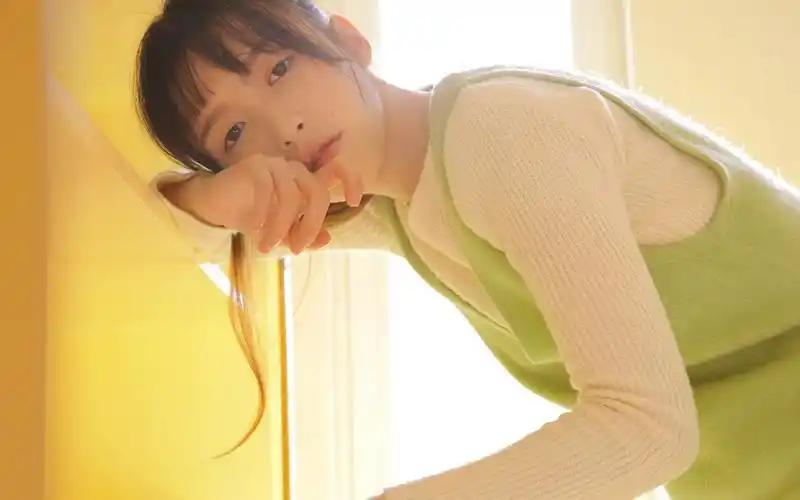 日系文艺美女清新慵懒治愈系风格唯美高清壁纸