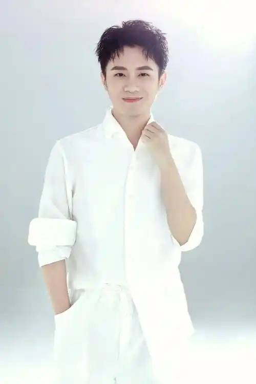 《声入人心2》实力选手,跨界美声代表 赵越,生日震撼开唱!