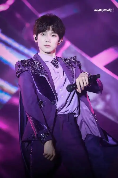 8月26日 23:18   关注  王俊凯 王源 易烊千玺 评论 收藏