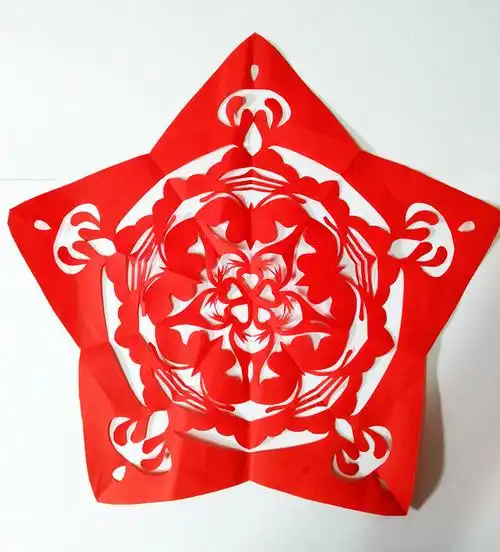 艺花五角形手工折叠窗贴剪纸红宣镂空刻画原创喜字