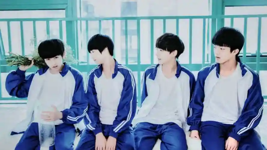 tf家族,丁程鑫&陈玺达&宋亚轩&李天泽&刘耀文《爱出发》,活力无限