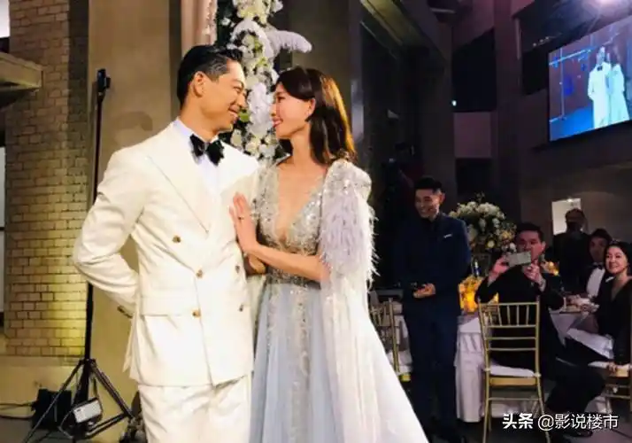 自从宣布了婚讯之后,在大众的视野里就很少见到林志玲了.