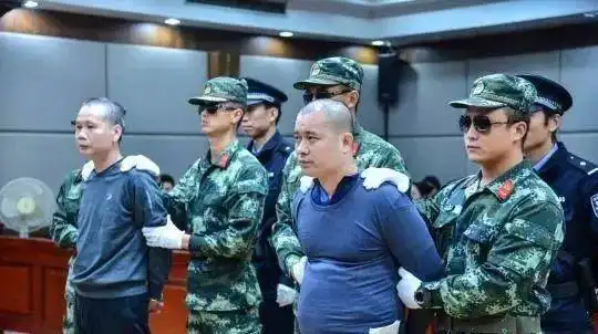 非法持有枪支,弹药罪等罪名获死刑的罪犯朱某义,王某全执行死刑