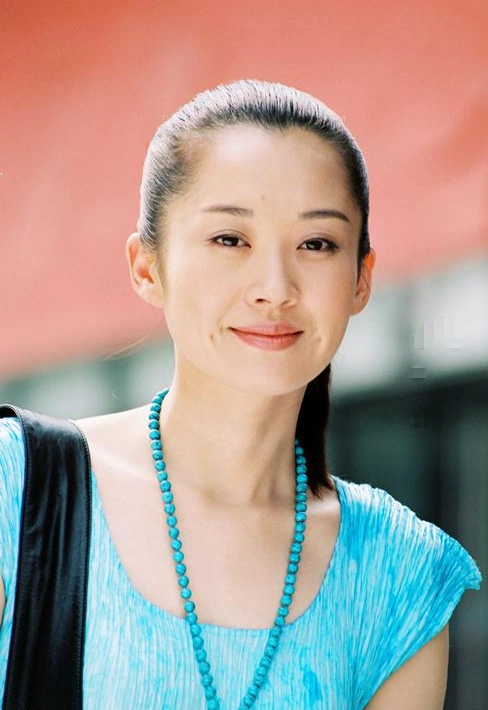 年轻时的许晴有多美?看完这几张照片你就明白了,冻龄女神