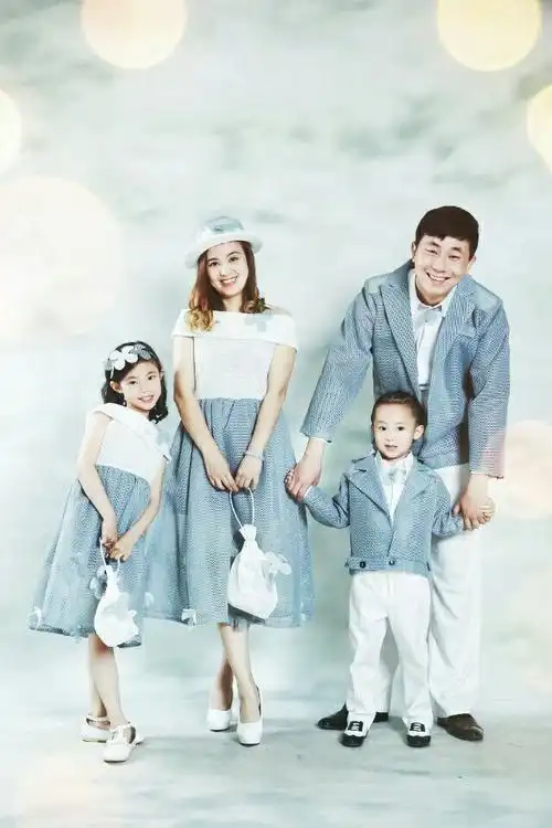 酸酸甜甜小四口