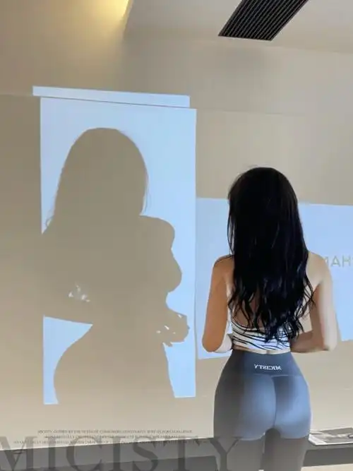 生完孩子身材依旧火辣是一种怎样的体验?