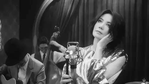 幻乐之城|王菲|少女_新浪新闻