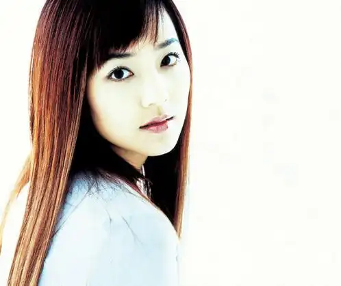 资料图片韩星eugene柳真精彩写真23