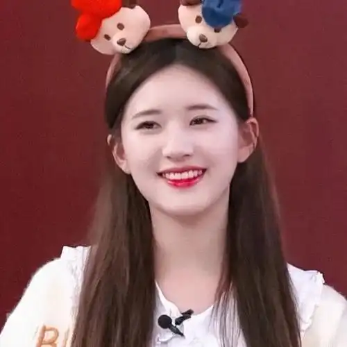 赵露思甜妹头像 - 绿色下载站