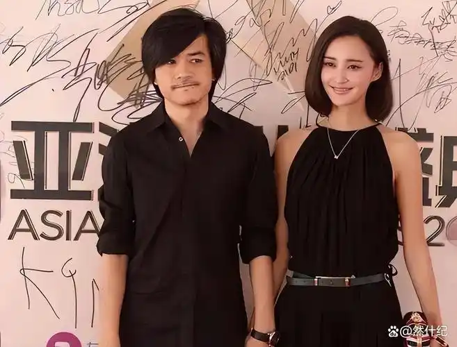 嫁给前夫的朋友袁弘,张歆艺再婚后,前夫杨树鹏对她什么评价呢?