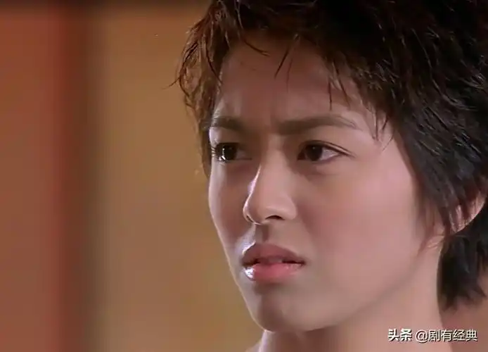 20年前李连杰的《杀手之王》诙谐幽默,年轻的梁咏琪太好看了