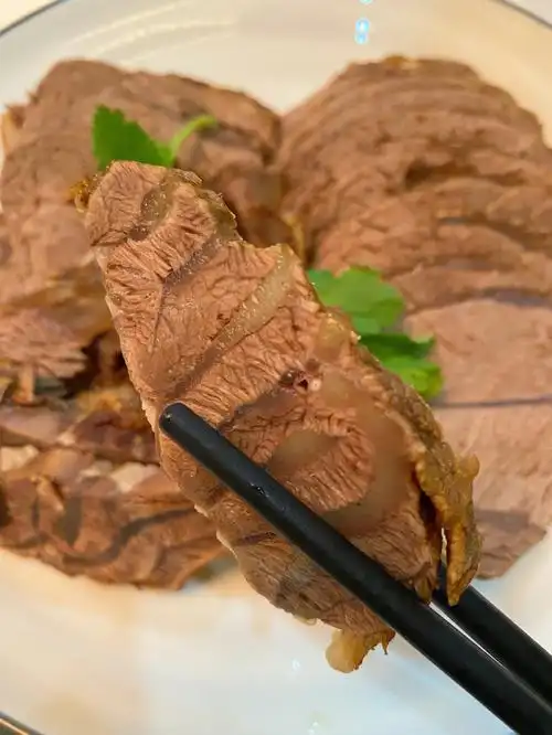 开饭咯无敌无敌简单的酱牛肉分享给你们