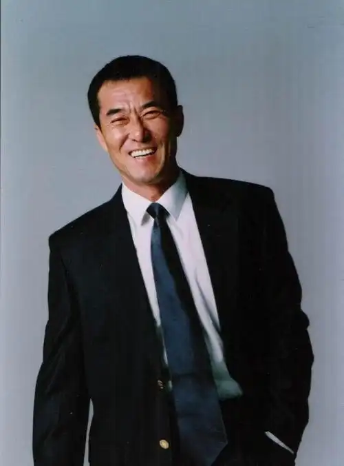 台前幕后两副面孔,影帝王庆祥的体面,算是被刘敏涛彻底戳穿了