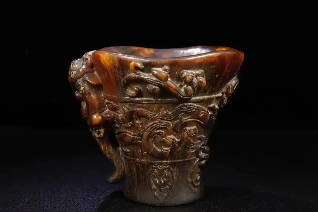 珍藏披毛犀牛角杯 - 抖音