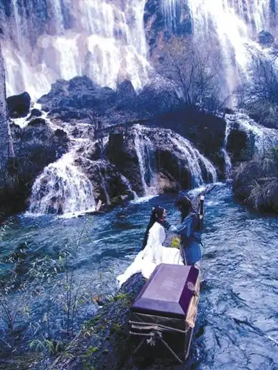 张纪中拍《神雕侠侣》,走遍大江南北取景.