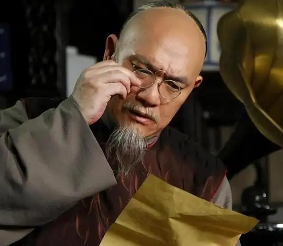 王绘春因雍正王朝走红长相酷似申军谊感情经历大不相同