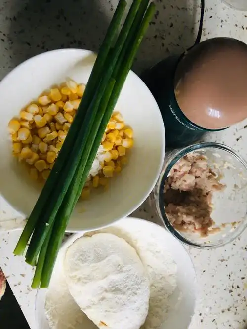 懒人早午餐玉米水饺