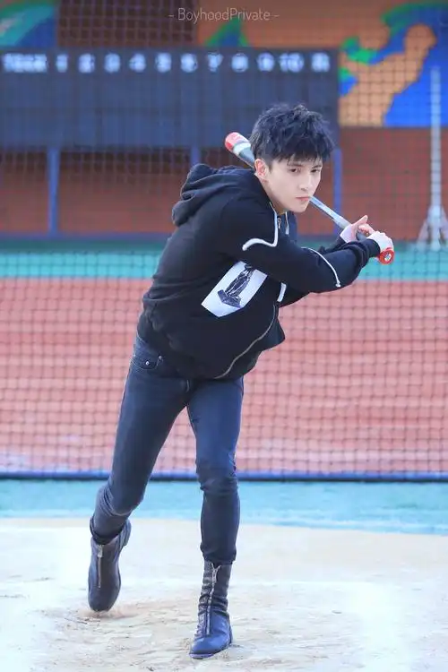 薛之谦# 我们的少年时代 陶西老师