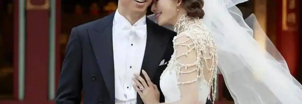 林志玲被抛弃?地震来临只管儿子安危!_老公_夫妻_活动