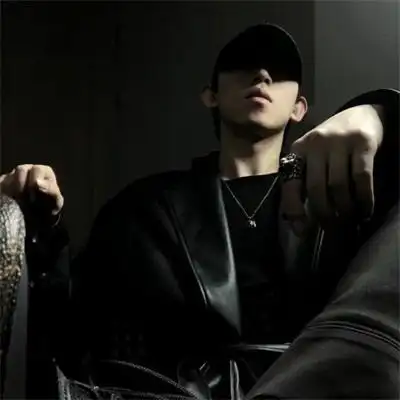 qq头像男生冷漠帅气 高清男头真人qq最新图片大全_男生头像_美头网