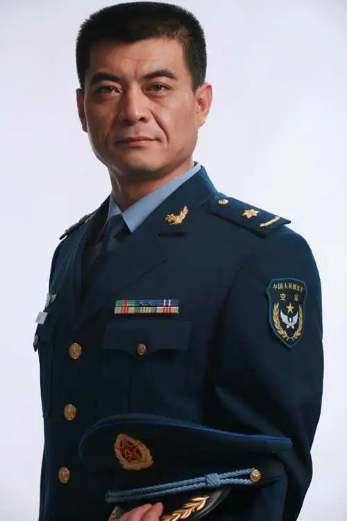 《垂直打击》再现当代军人 王新军打造平民英雄