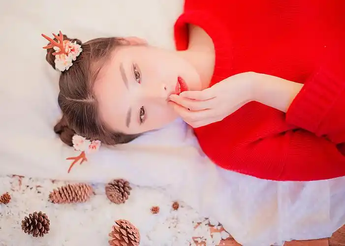 森系女孩圣诞节的问候唯美小清新主题写真