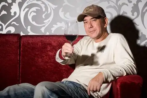 黄秋生:中年男人的红酒人生