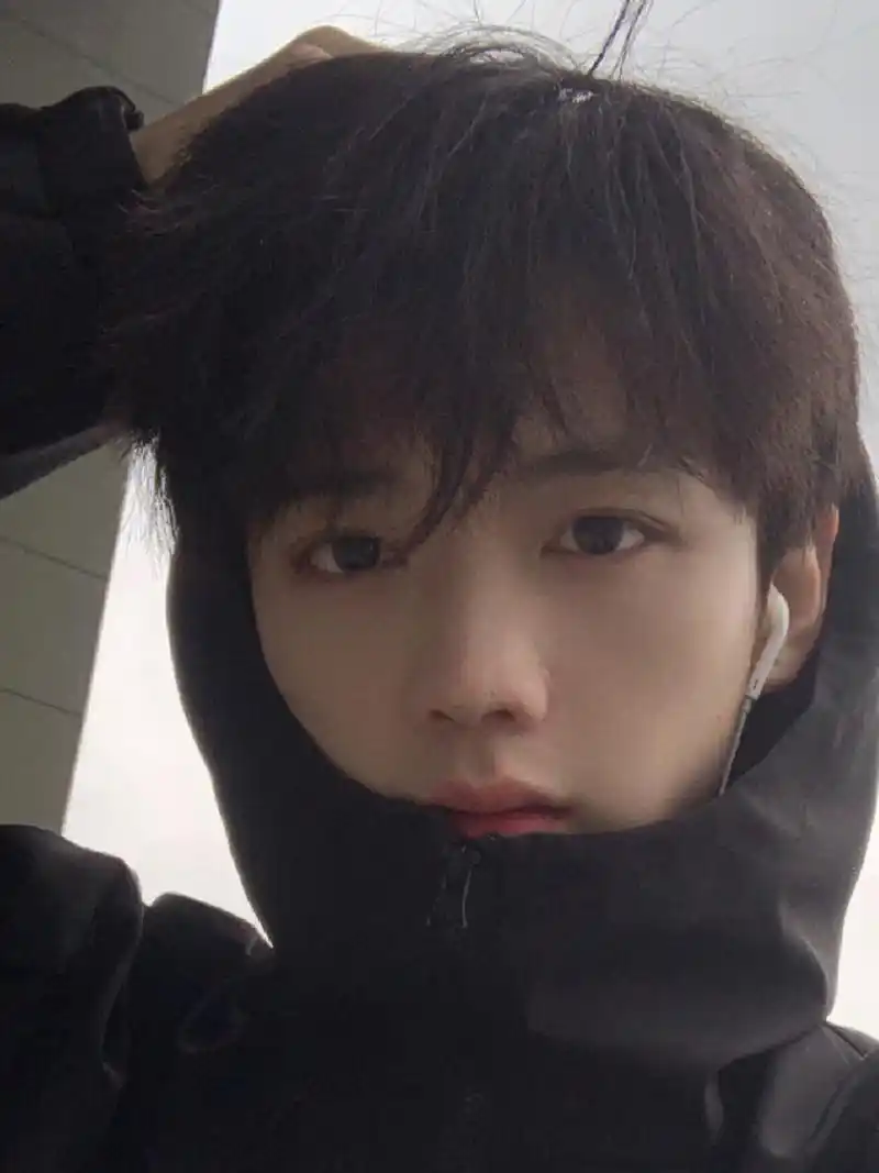 微分碎盖女生也可以剪的发型 微分碎盖女生也可以剪的发型