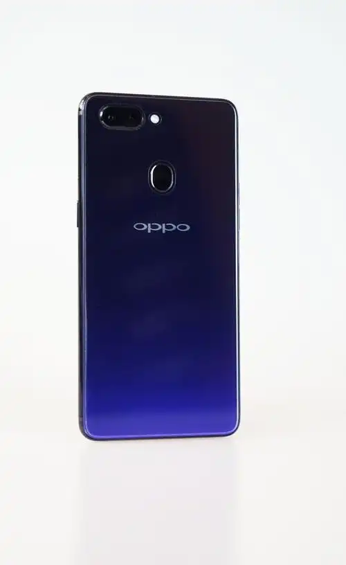 一眼情迷!渐变若星辰,oppo r15星空紫图赏