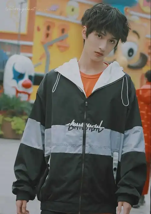 严浩翔的出圈神图都有哪些