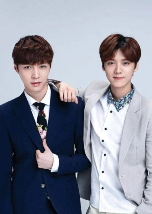 张艺兴鹿晗真是两个极端,一个爱做表面工作,一个表面工作懒得做