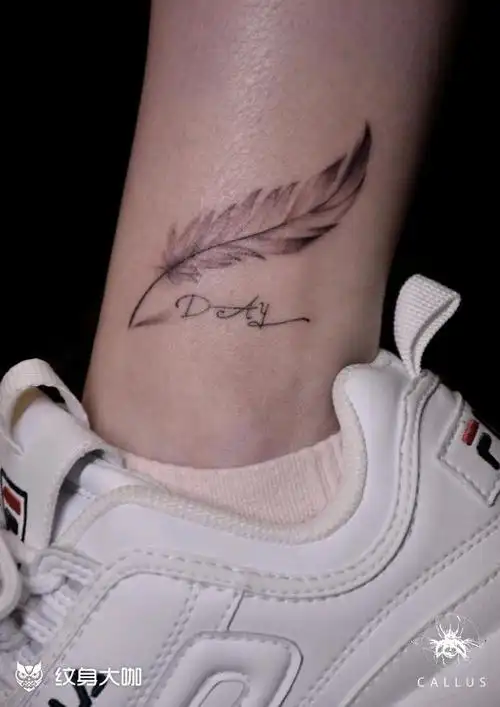 翅膀小飞飞_纹身图案手稿图片_覌正的纹身作品集